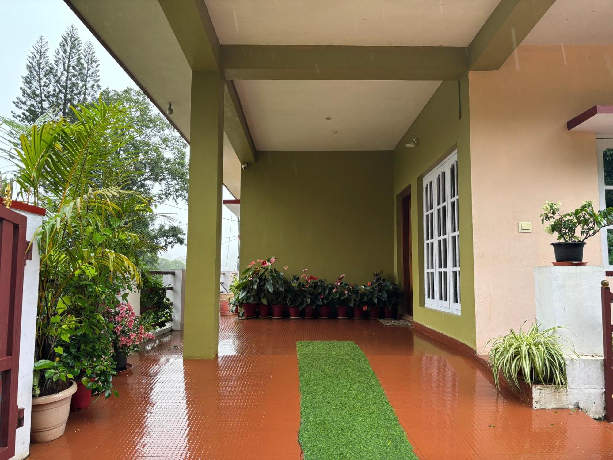 Srishti Homestay Madikeri Exterior photo